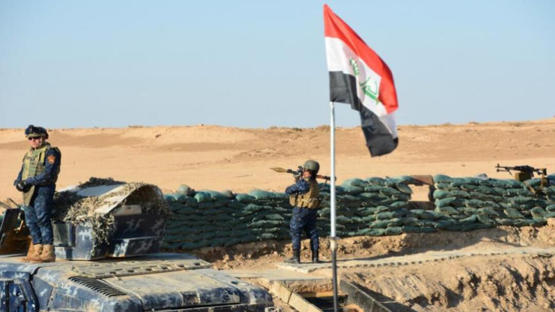 استهداف قافلة على الحدود السورية-العراقية.. ومليشيا ترد بقصف قاعدة أمريكية