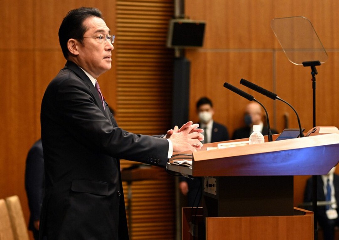 استقالة ثالثة بحكومة كيشيدا في اليابان