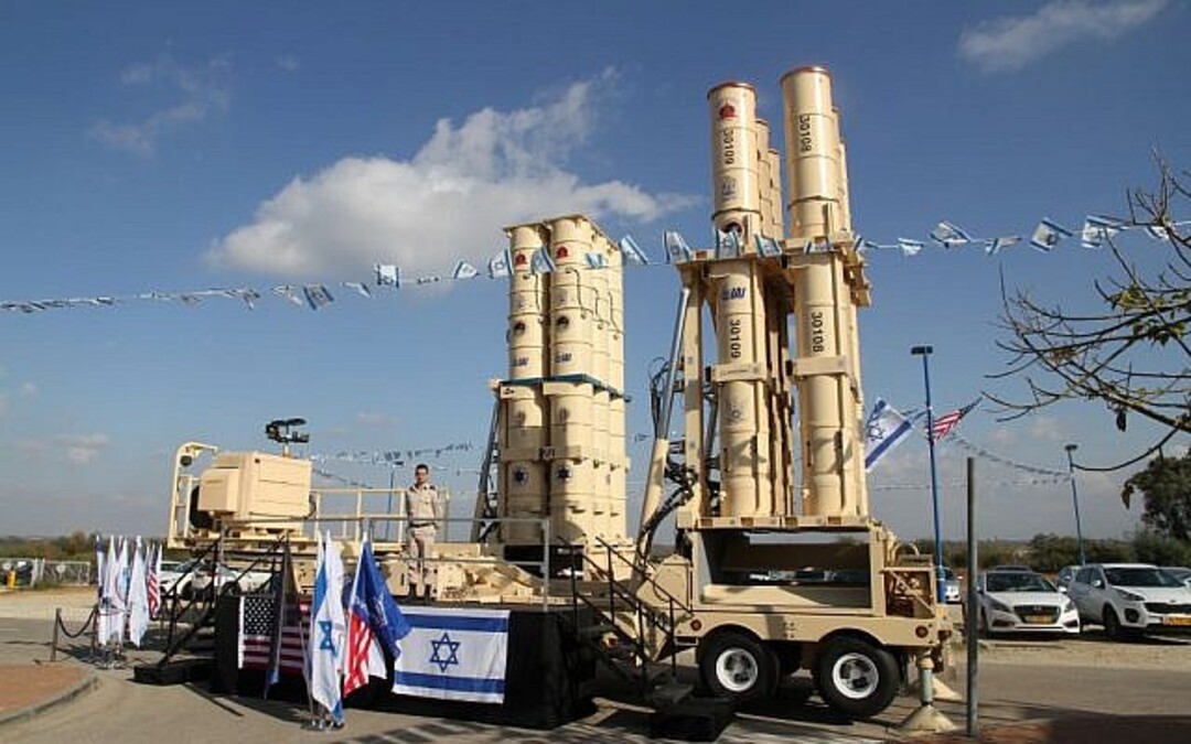 بايدن يؤيد تدعيم الدفاعات الجوية الإسرائيلية