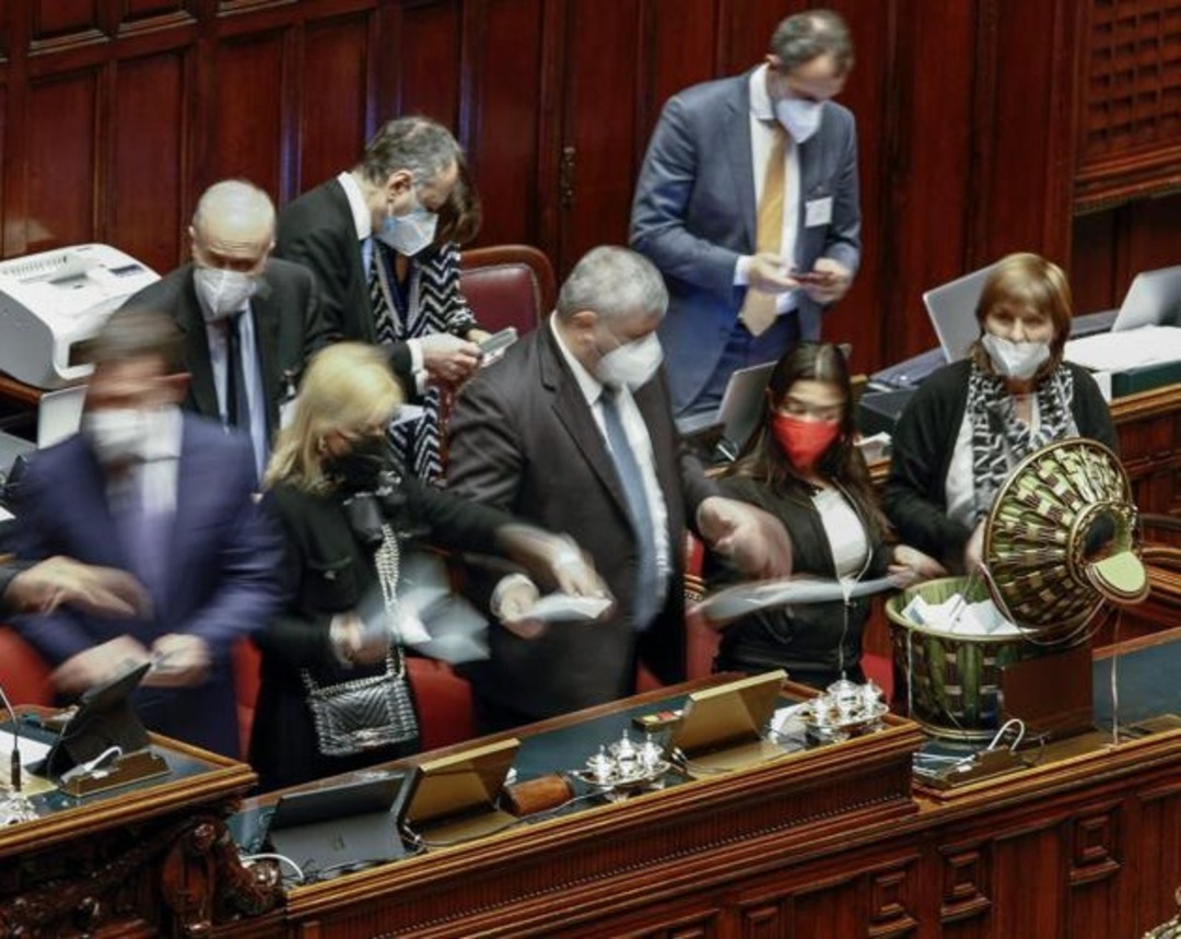 البرلمان الإيطالي يفشل في انتخاب رئيس جديد للمرة الخامسة
