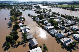 شرق أستراليا يستعد لمزيد من الأمطار الغزيرة والفيضانات