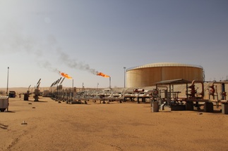 مؤسسة النفط الليبية تدرس إعلان حالة القوة القاهرة بخليج سرت