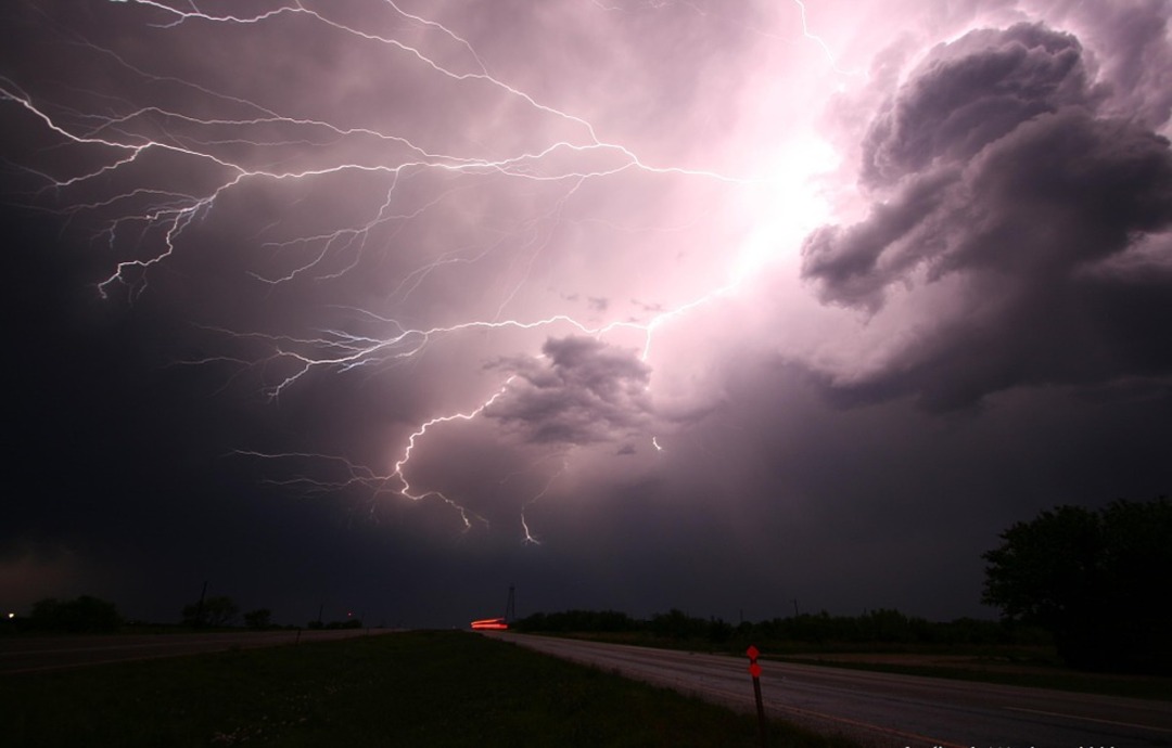 Lightning strikes kill 23 people in eastern India