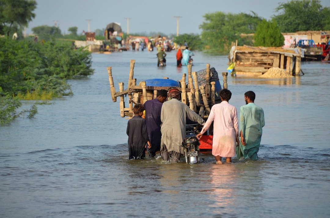 تضرر 33 مليون وقرى اختفت.. مستنقعات وبحيرات جديدة في باكستان