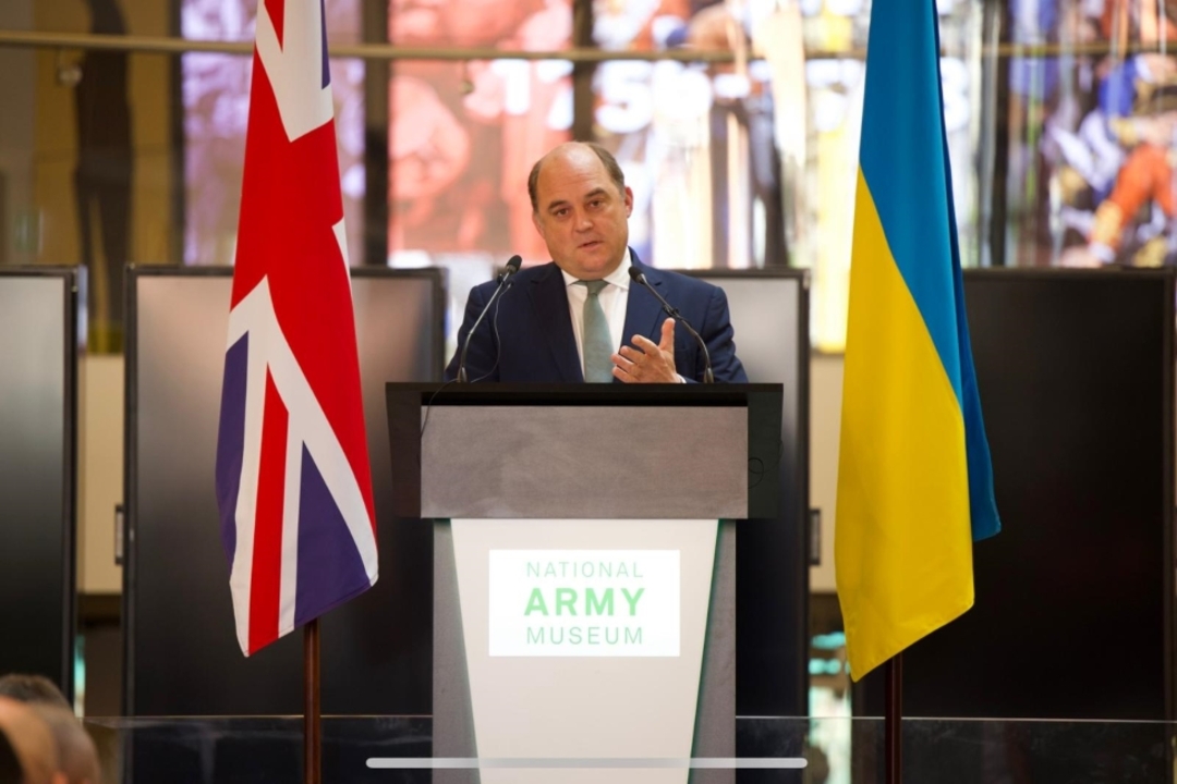 UK Defense Secretary Ben Wallace pledges military support in visit to Ukraine