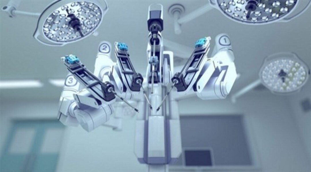 الإمارات.. افتتاح أول مركز لعلاج السرطان بالروبوت في دبي