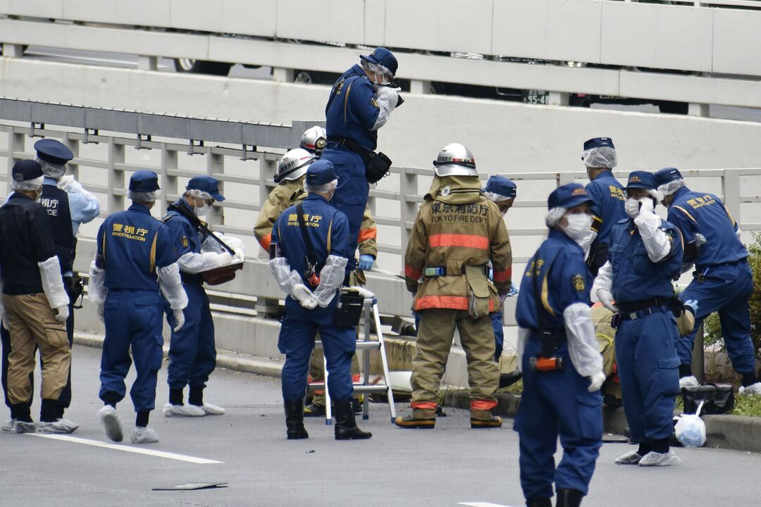 ياباني يضرم النار بنفسه أمام مكتب رئيس الوزراء
