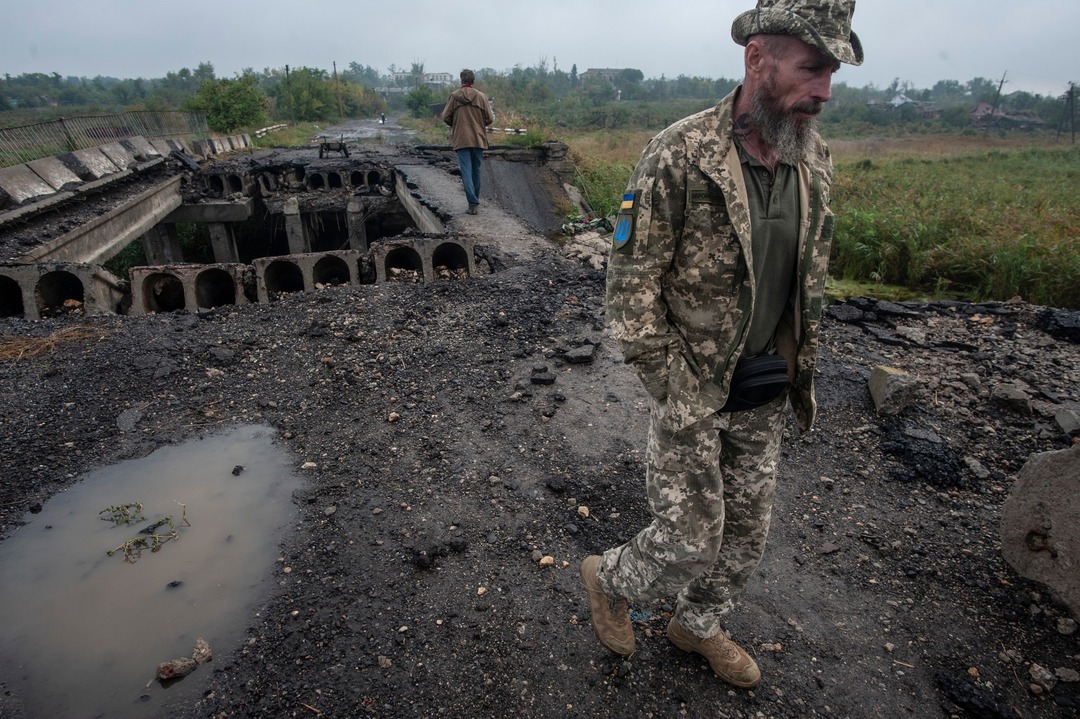 US says 'not encouraging' Ukraine strikes into Russia