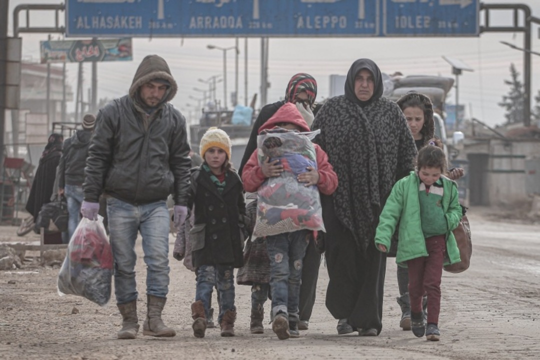 لاجئ سوري يوجه نداء استغاثة لمنع ترحيل عائلته من تركيا