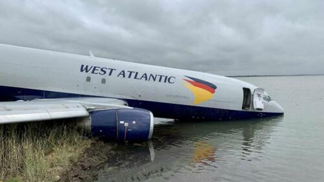 Plane gets off track while landing, ends up in water in France