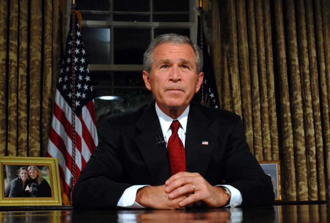 The FBI thwarts an ISIS plot to kill former U.S. President George W. Bush