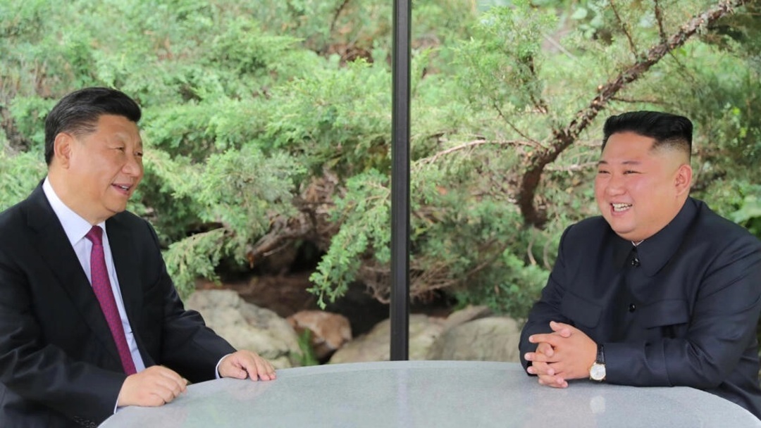 جينبينغ يعرض على الزعيم جونغ التعاون من أجل السلام في العالم