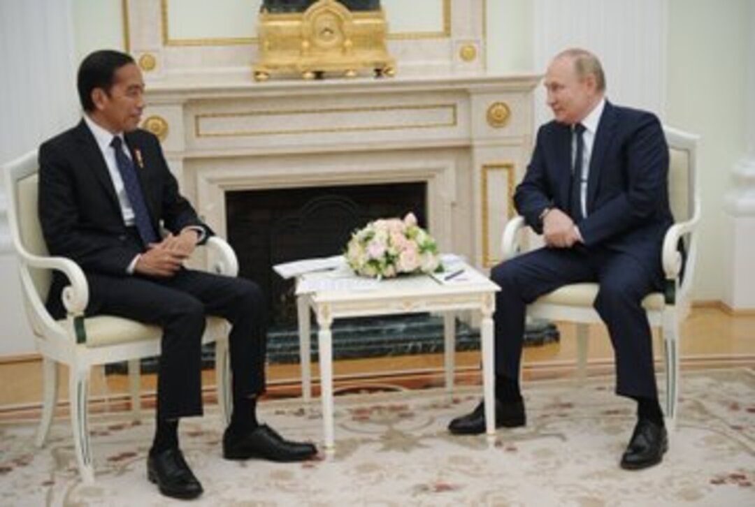 إندونيسيا تدخل على خط المفاوضات بين روسيا وأوكرانيا