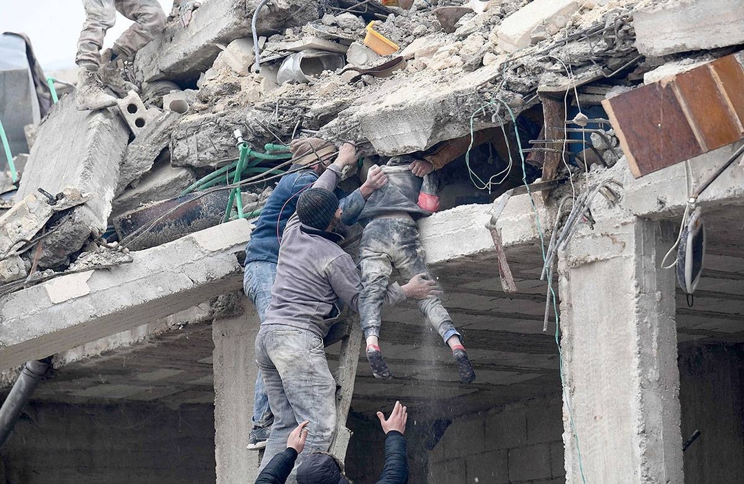 138 منظمة سورية تدعو إلى استجابة شاملة وغير تمييزية لكارثة الزلزال