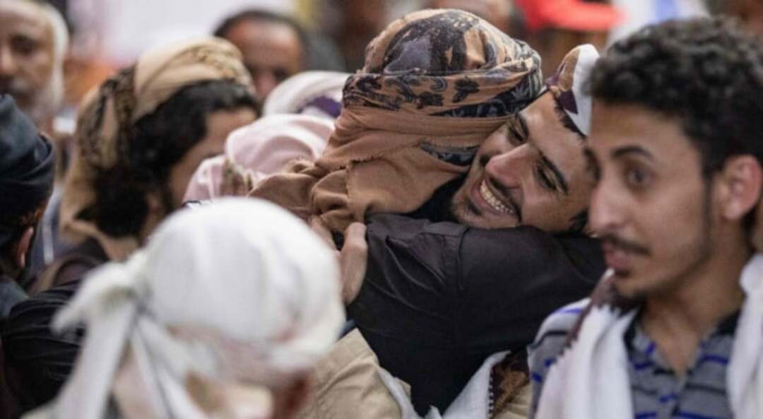 الحكومة اليمنية تعلن الخميس موعد بدء عملية تبادل الأسرى مع الحوثيين