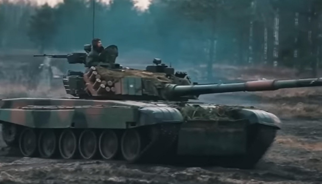 أوكرانيا تتسلم دبابات 