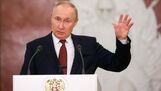 ميدفيديف: اعتقال بوتين في الخارج يعني 