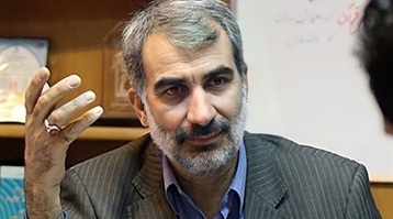 إيران تعدل محتوى 200 كتاب مدرسي تنفيذاً لأوامر المرشد