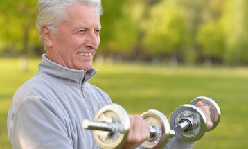 خطوات مهمة للحفاظ على العضلات مع التقدم في العمر