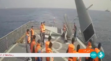 إيران صادرت كاميرات المسيرتين البحريتين الأمريكيتين اللتين استولت عليهما مؤقتاً