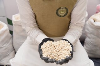 السعودية: إحباط تهريب 6.5 مليون حبة كبتاجون في منفذ البطحاء