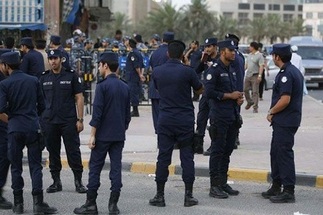 ثلاث إصابات بحريق متعمد داخل سجن في الكويت
