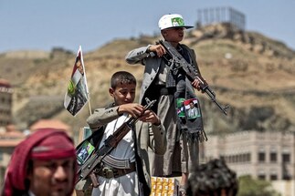 Houthi militia: Child soldiers aged 10 ‘are true men'