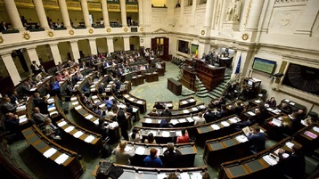 معاهدة ثنائية لتبادل سجناء بين بلجيكا وإيران تثير ضجة في البرلمان