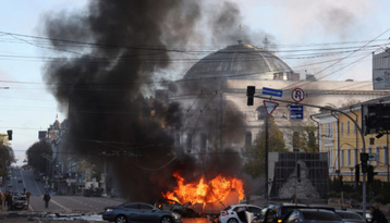 انفجارات عنيفة تهزّ  كييف