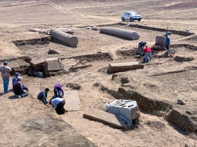 ضمن سيناء.. علماء آثار مصريون يجدون أنقاض معبد للإله زيوس