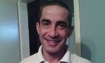 منظمة شعاع تحمّل السلطات مسؤولية وفاة الناشط الجزائري حكيم دبازي