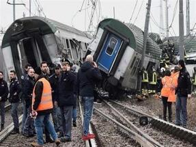 انحراف قطار عن القضبان يتسبب في تسمم 51 شخصاً في صربيا