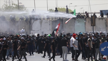 الأمن العراقي يفتح الطرقات بعد انسحاب المتظاهرين