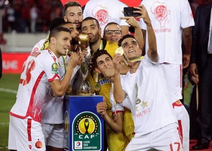 الوداد البيضاوي المغربي يطيح بالأهلي المصري في نهائي دوري أبطال أفريقيا