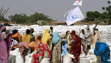 برنامج الأغذية العالمي يستأنف أعماله في السودان