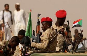 تشاد تطرد 4 دبلوماسيين سودانيين