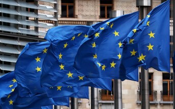 الاتحاد الأوروبي يؤكد تمسكه بـموقفه تجاه النظام السوري