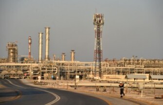 السعودية تنقل 4% إضافية من أسهم أرامكو إلى صندوق الاستثمارات العامة