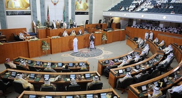 تحولات القيادة بالكويت: الشيخ أحمد عبد الله الصباح في دفة الحكم