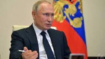 بوتين يحذر من حرب نووية.. وماكرون يهدد بإرسال قوات إلى أوكرانيا