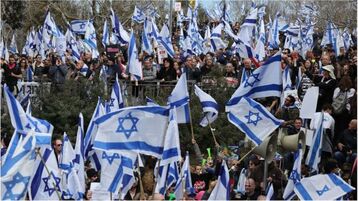 احتجاجات الإسرائيليين تتواصل، رفضًا للإصلاحات القضائية !