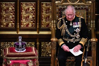 المملكة المتحدة تستعد لتتويج ملكها الجديد بعد سبعين عاما على حفل إليزابيث الثانية