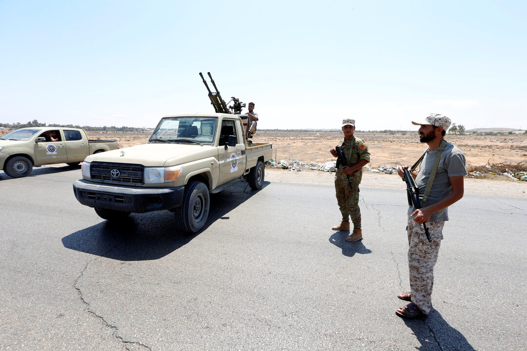 ليبيا.. مواجهات بين فصيلين مسلحين في طرابلس