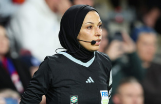 هبة سعدية.. أول فلسطينية تشارك في تحكيم مباراة في نهائيات بطولة كأس العالم