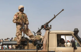 المجلس العسكري بالنيجر يُمهل السفير الفرنسي 48 ساعة للمغادرة