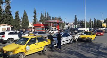 زيادة أسعار غسيل السيارات في مناطق سيطرة النظام السوري تثير استياء السائقين