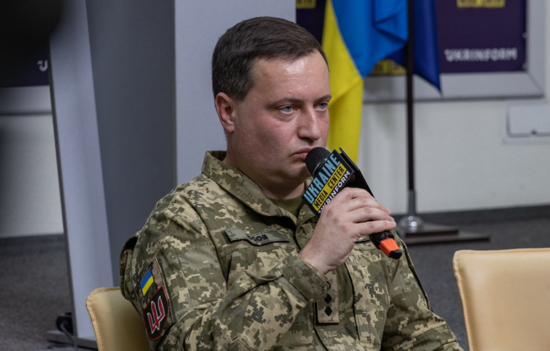 الهروب الجريء: قصة طيّار روسي ينشق إلى أوكرانيا بمروحيته العسكرية