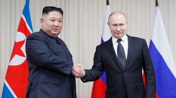 كيم جونغ أون في روسيا وواشنطن تحذّر من صفقة أسلحة 