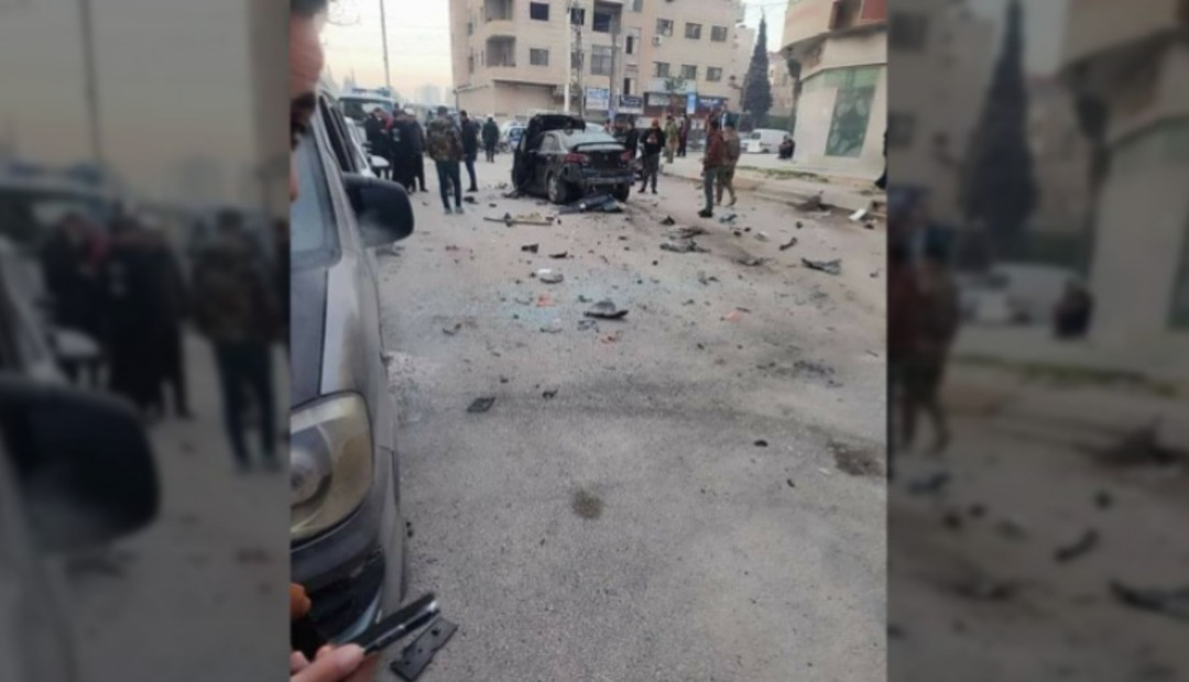 انفجار عبوة ناسفة في صحنايا بريف دمشق وتواصل التظاهرات في السويداء