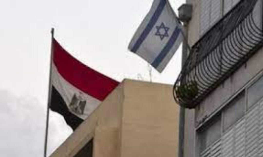 مصر تفكر جديا بسحب سفيرها من إسرائيل  بسبب أحداث غزة